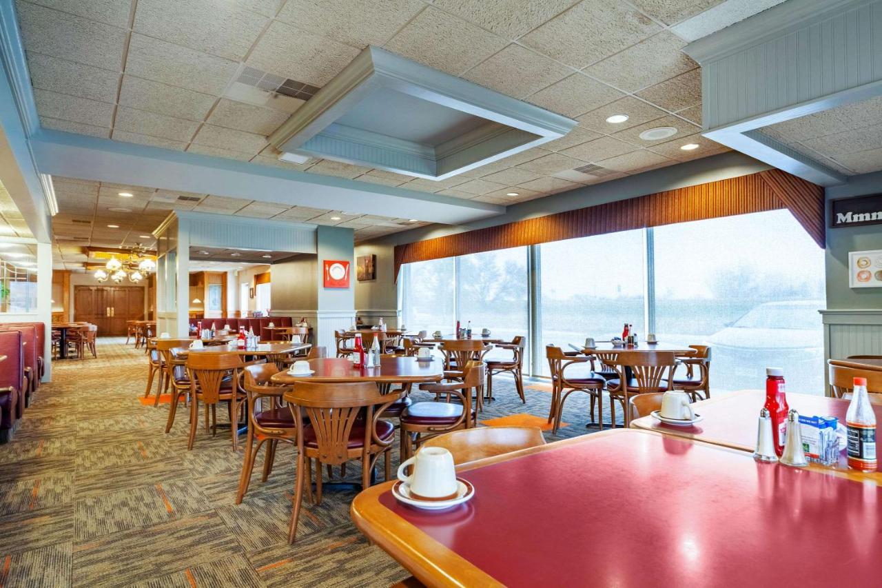 Suburban Studios I-80 Grand Island Doniphan Ngoại thất bức ảnh