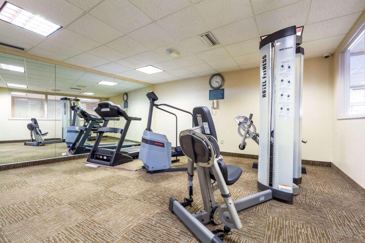 Suburban Studios I-80 Grand Island Doniphan Ngoại thất bức ảnh
