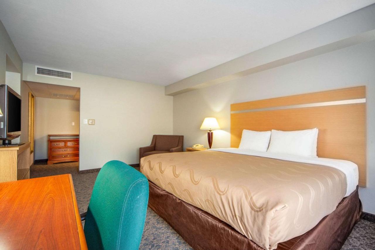 Suburban Studios I-80 Grand Island Doniphan Ngoại thất bức ảnh