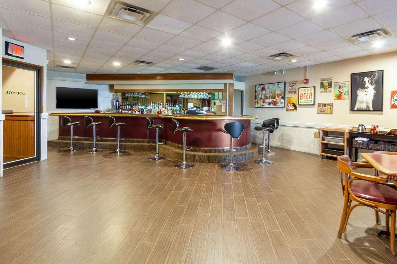 Suburban Studios I-80 Grand Island Doniphan Ngoại thất bức ảnh